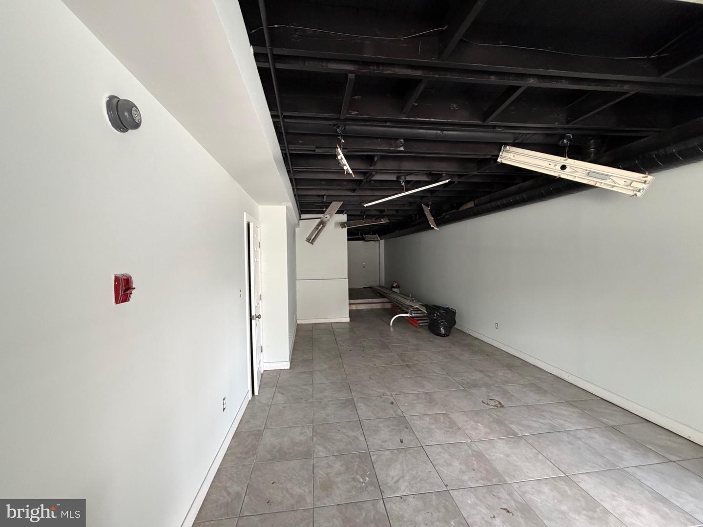 3347 Greenmount Ave Property Photo 8