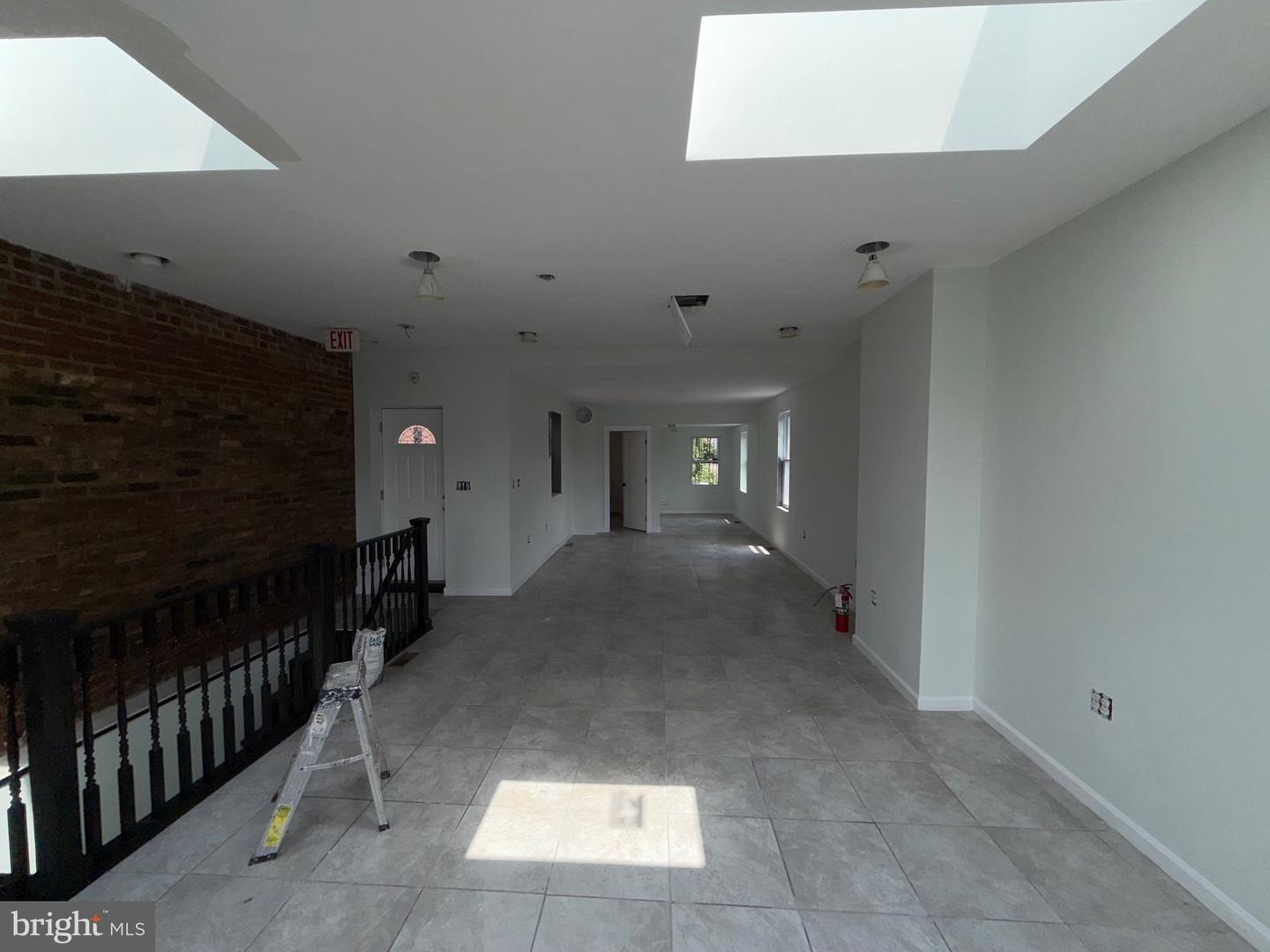 3347 Greenmount Ave Property Photo 15