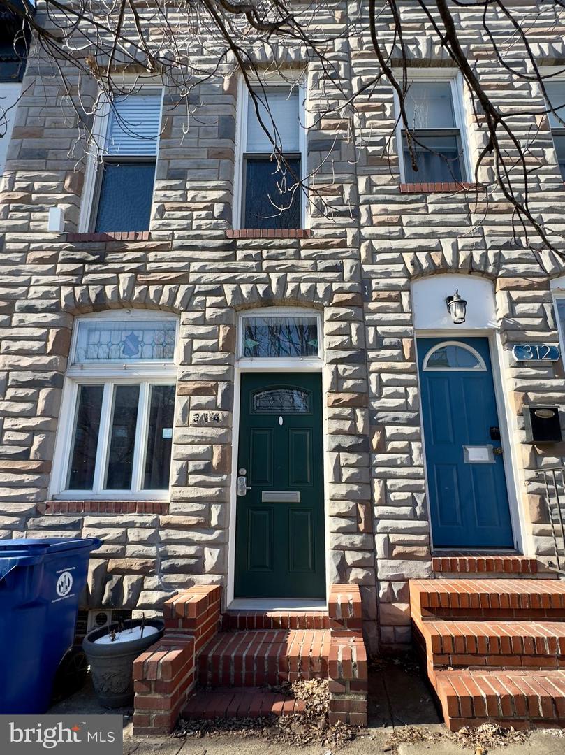 314 S COLLINGTON AVE Property Photo 1
