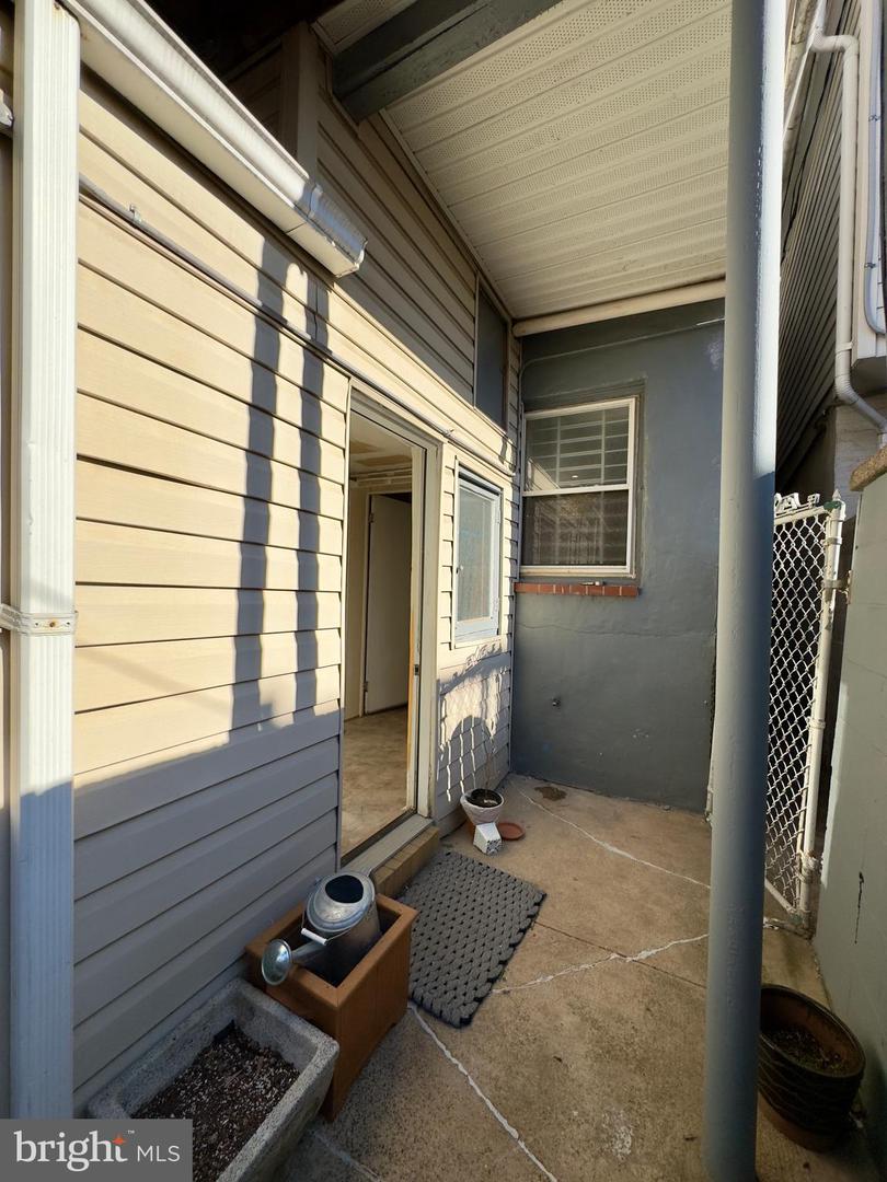 314 S Collington Ave Property Photo 10