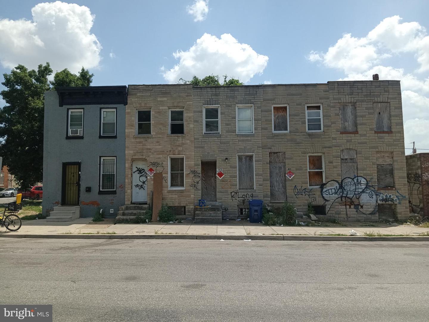 409 S MONROE ST Property Photo 1