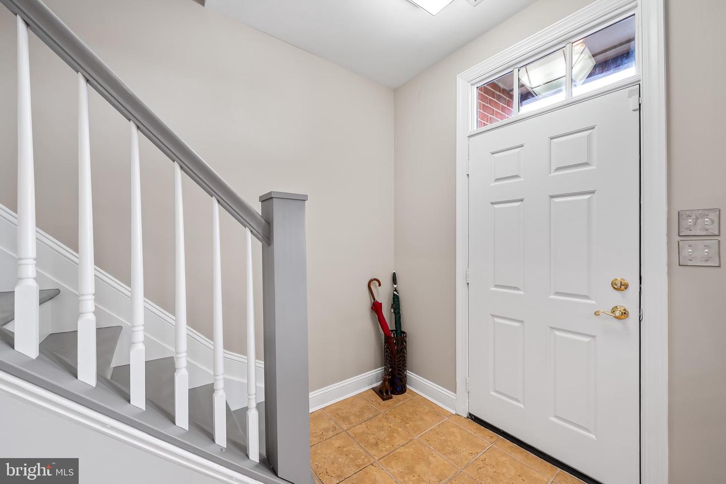 2323 Boston St #4 Property Photo 5