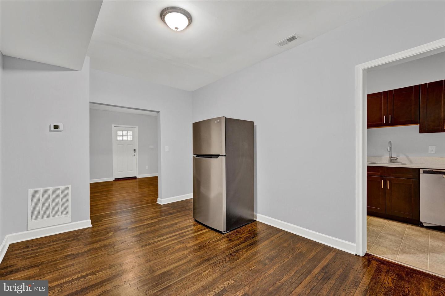 3909 Ridgewood Ave Property Photo 6