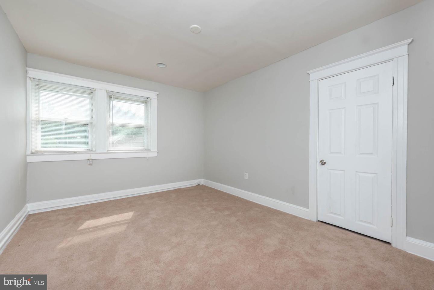 3300 Hamilton Ave Property Photo 28