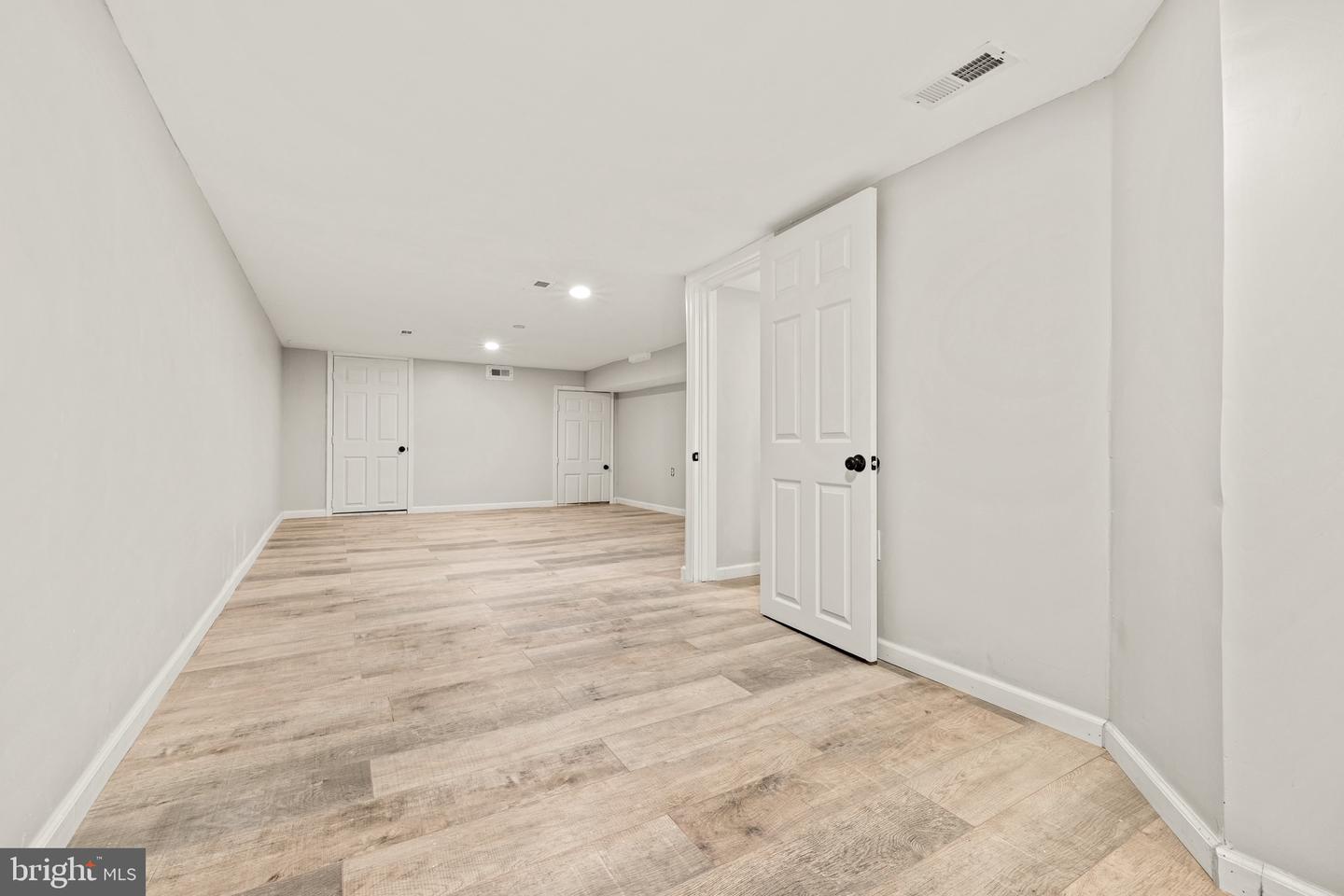 3331 Spaulding Ave Property Photo 29