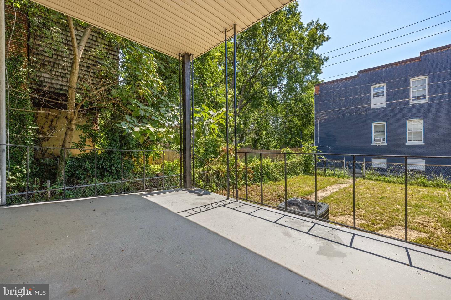 3331 Spaulding Ave Property Photo 32