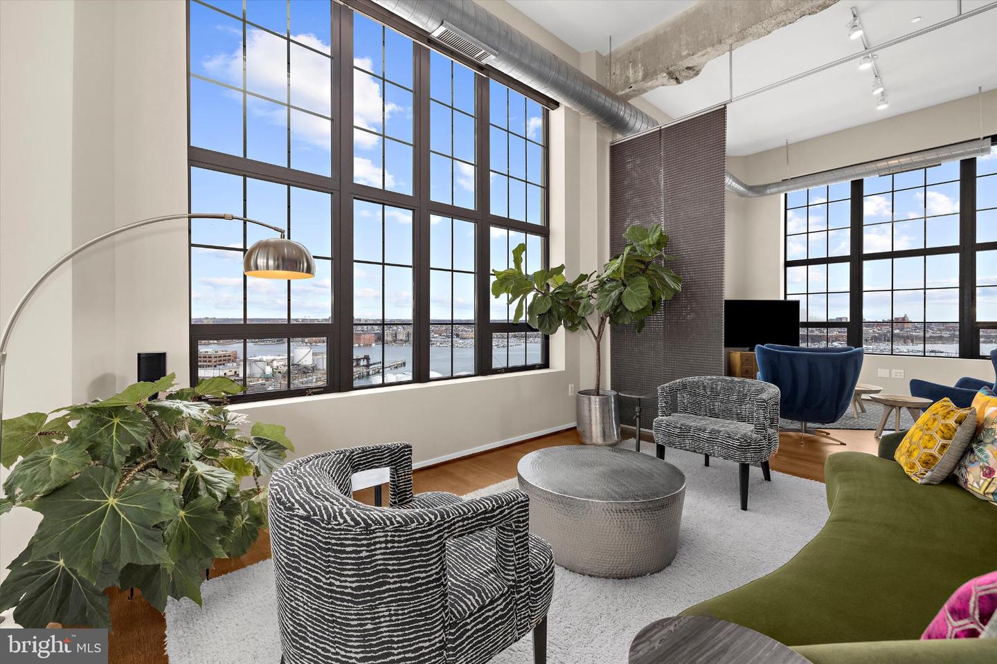 1200 Steuart St #1511 Property Photo 22