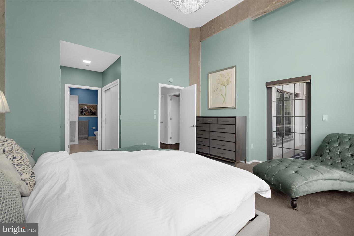 1200 Steuart St #1511 Property Photo 42