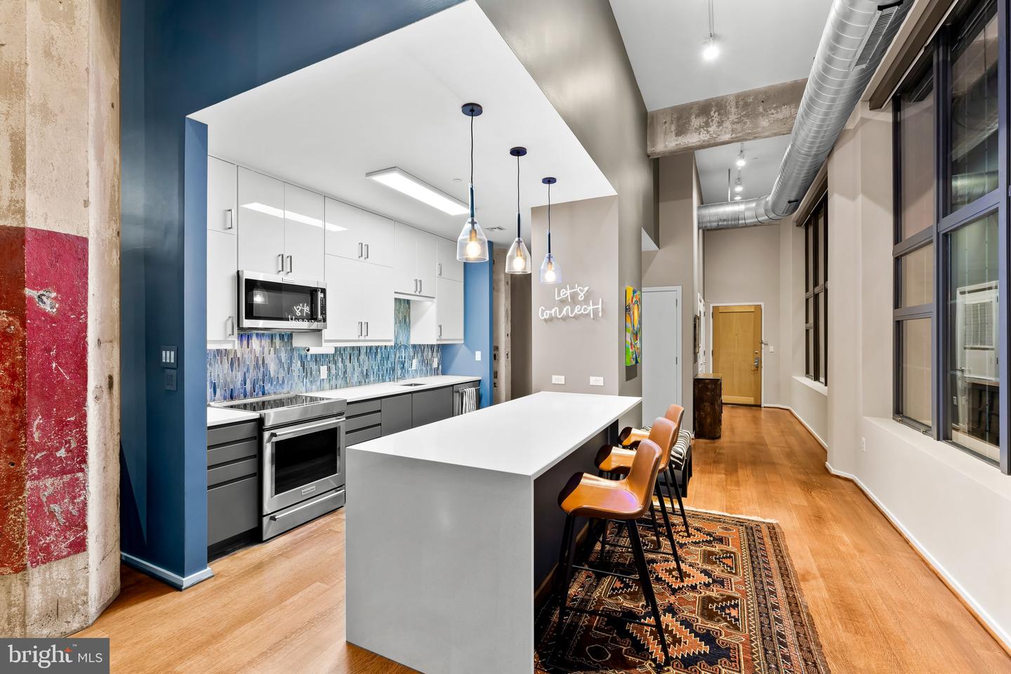 1200 Steuart St #1511 Property Photo 36