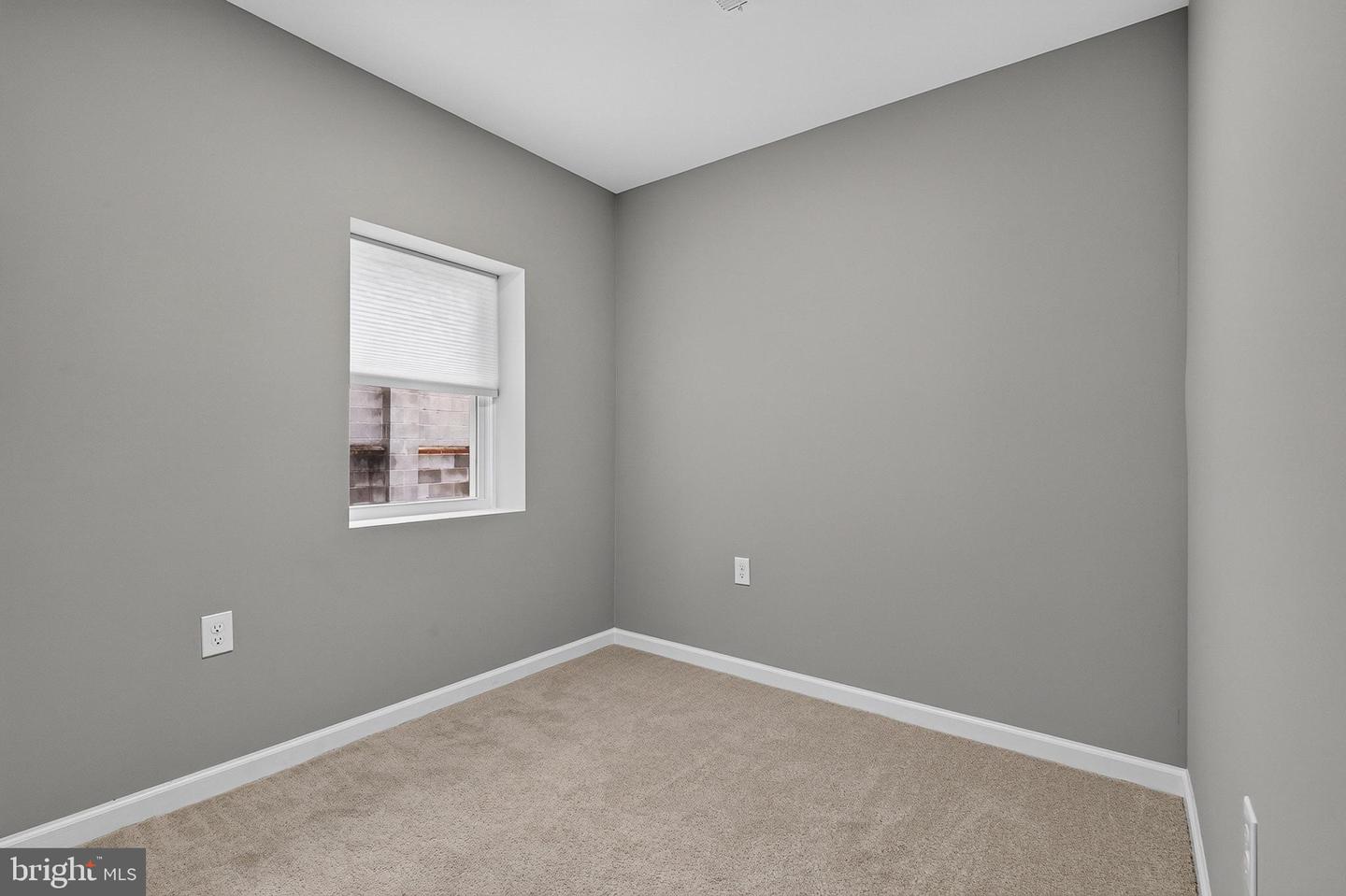 1006 E Preston St Property Photo 10