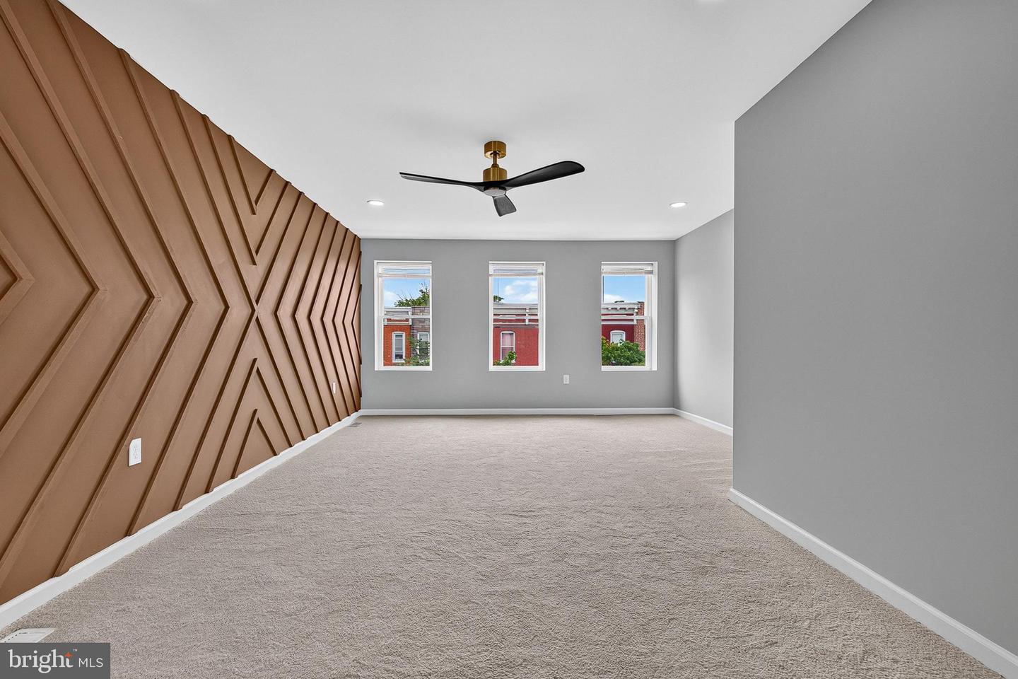 1006 E Preston St Property Photo 17