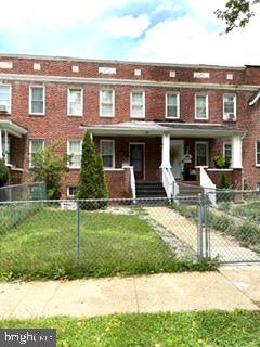 3968 Dolfield Ave Property Photo 1