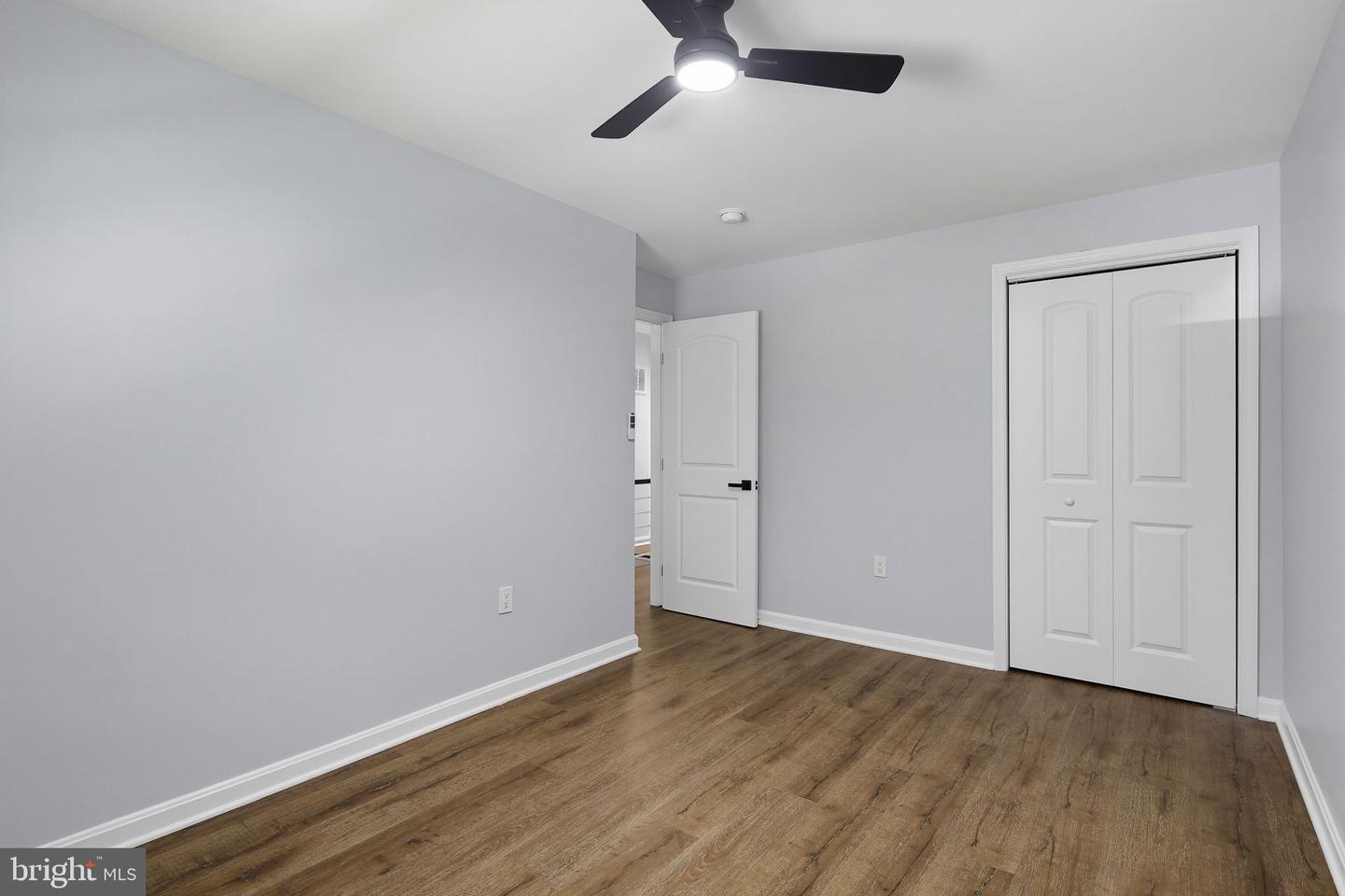 5561 Kennison Ave Property Photo 27