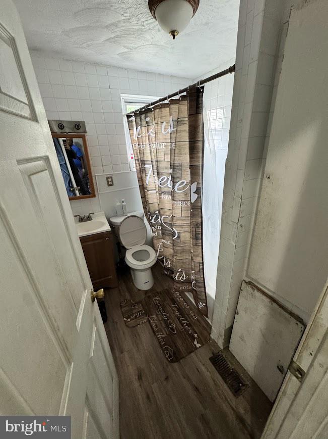 1411 N Rosedale St Property Photo 33