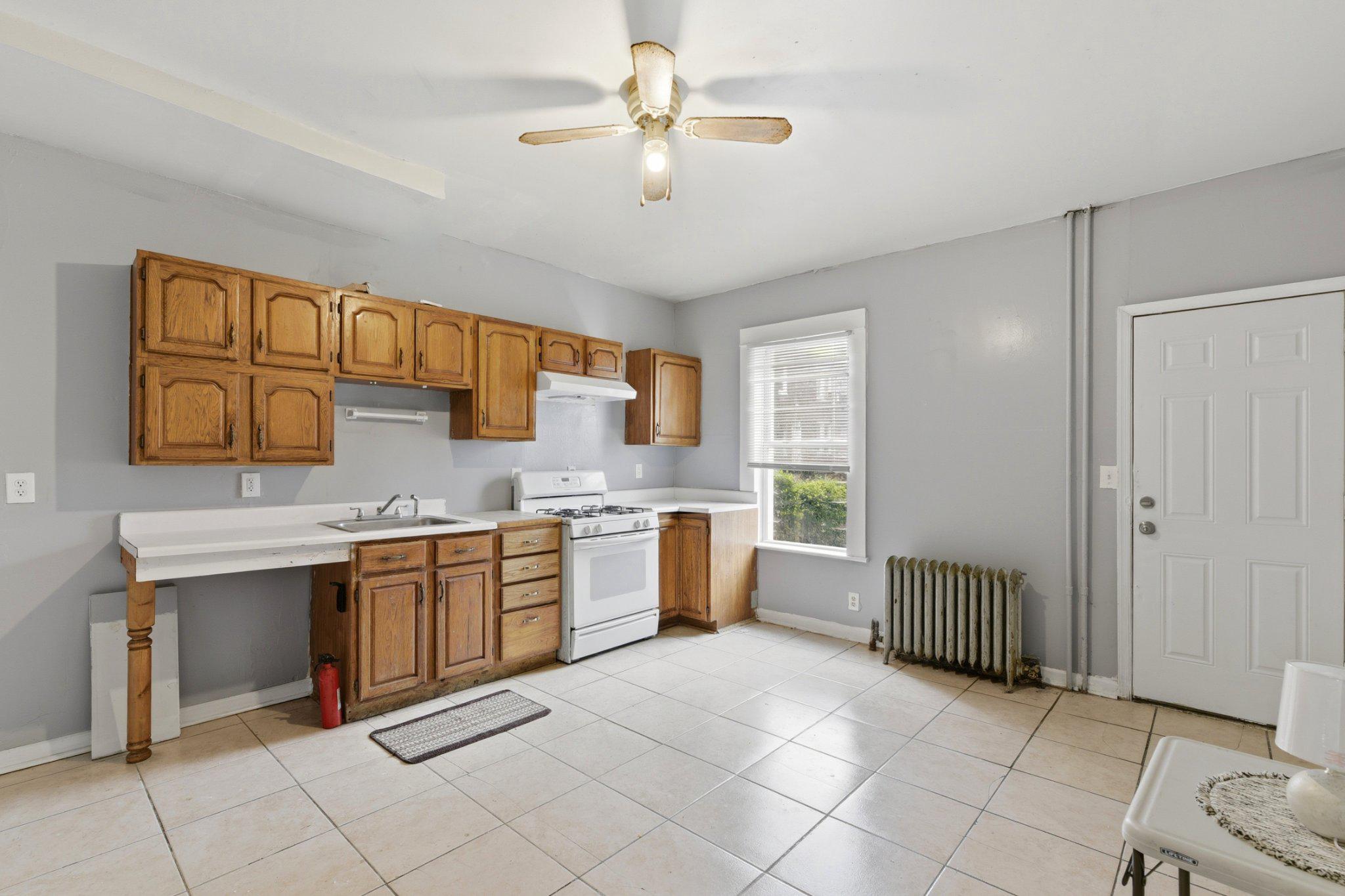 3608 Harlem Ave Property Photo 8