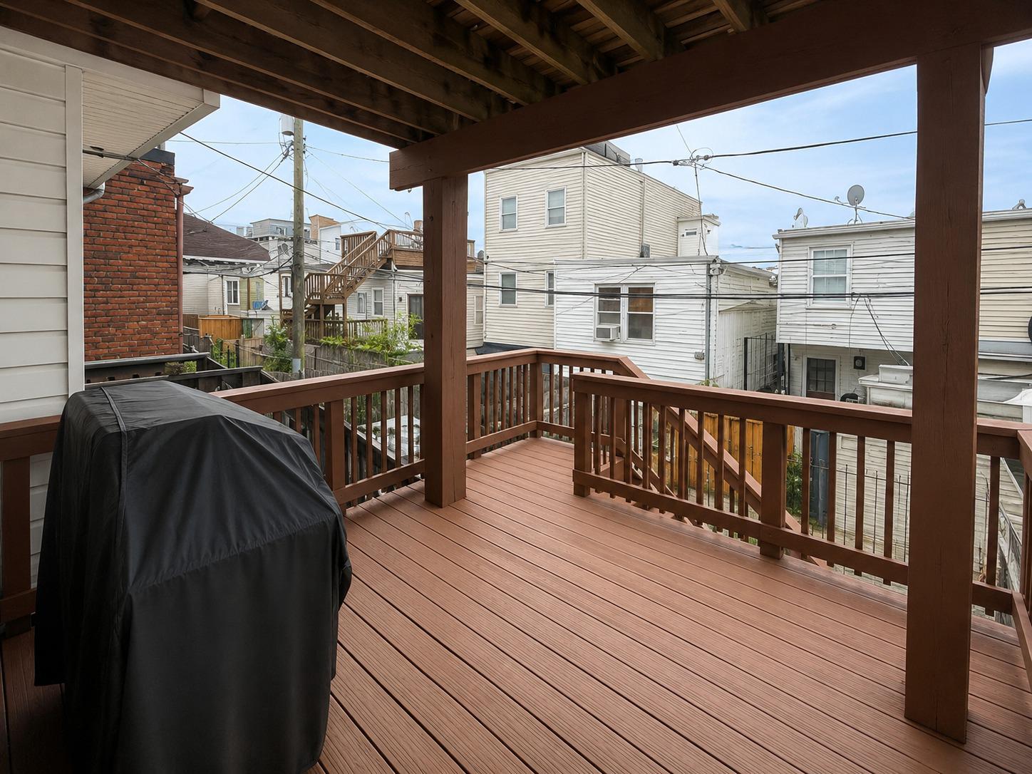 806 S Streeper St Property Photo 32