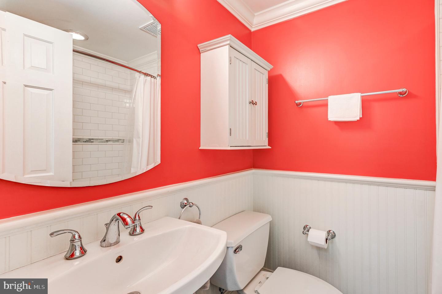 114 Montgomery St Property Photo 31
