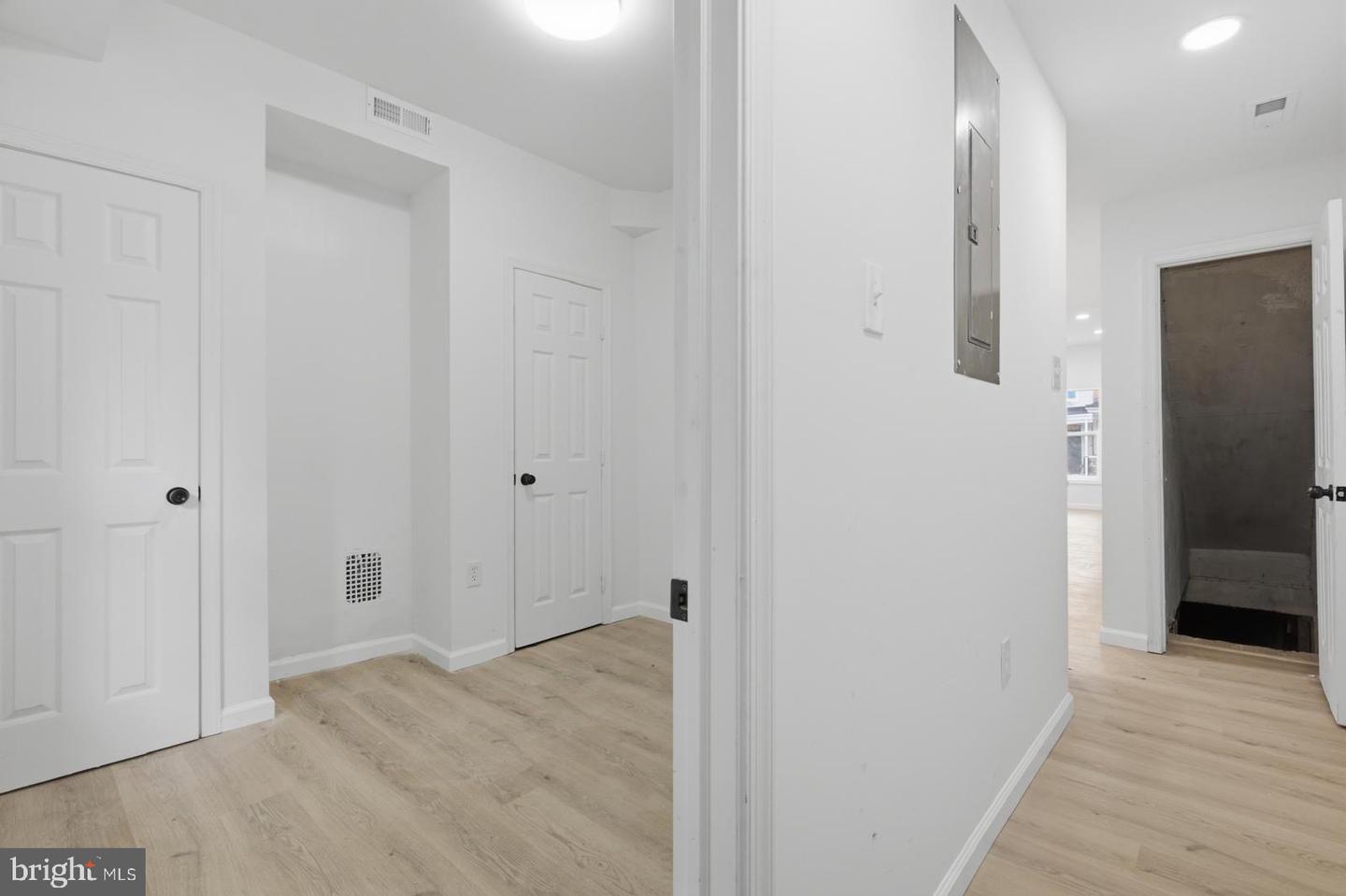744 Bartlett Ave Property Photo 19