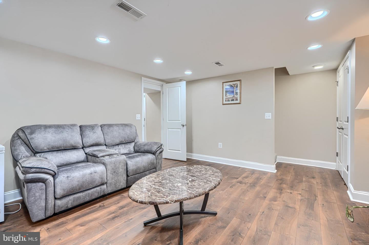1639 Walterswood Rd Property Photo 36