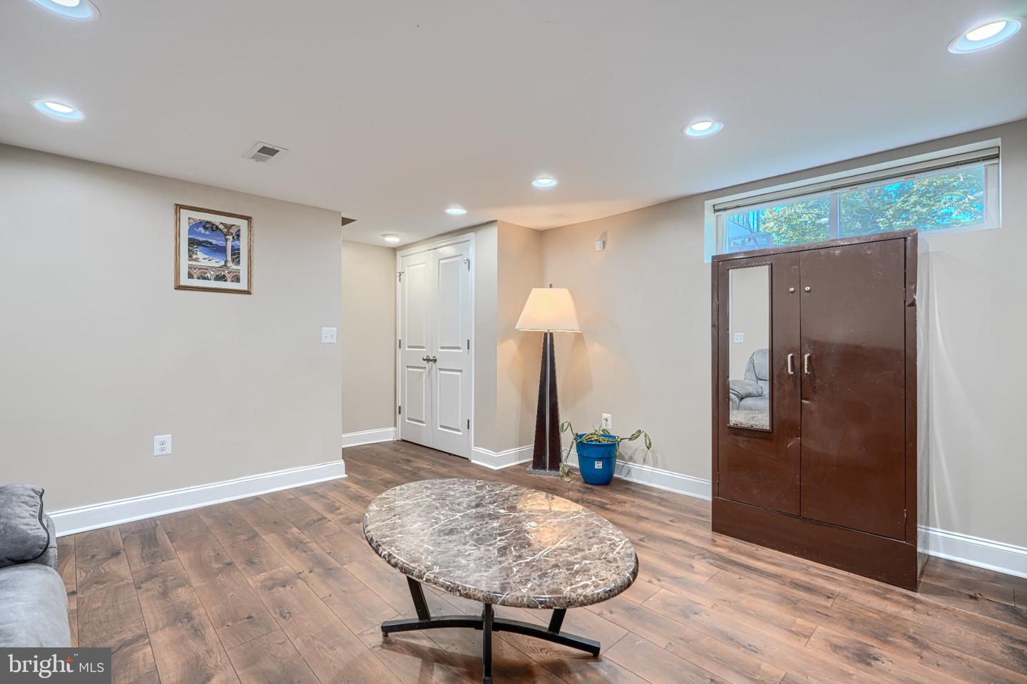 1639 Walterswood Rd Property Photo 37