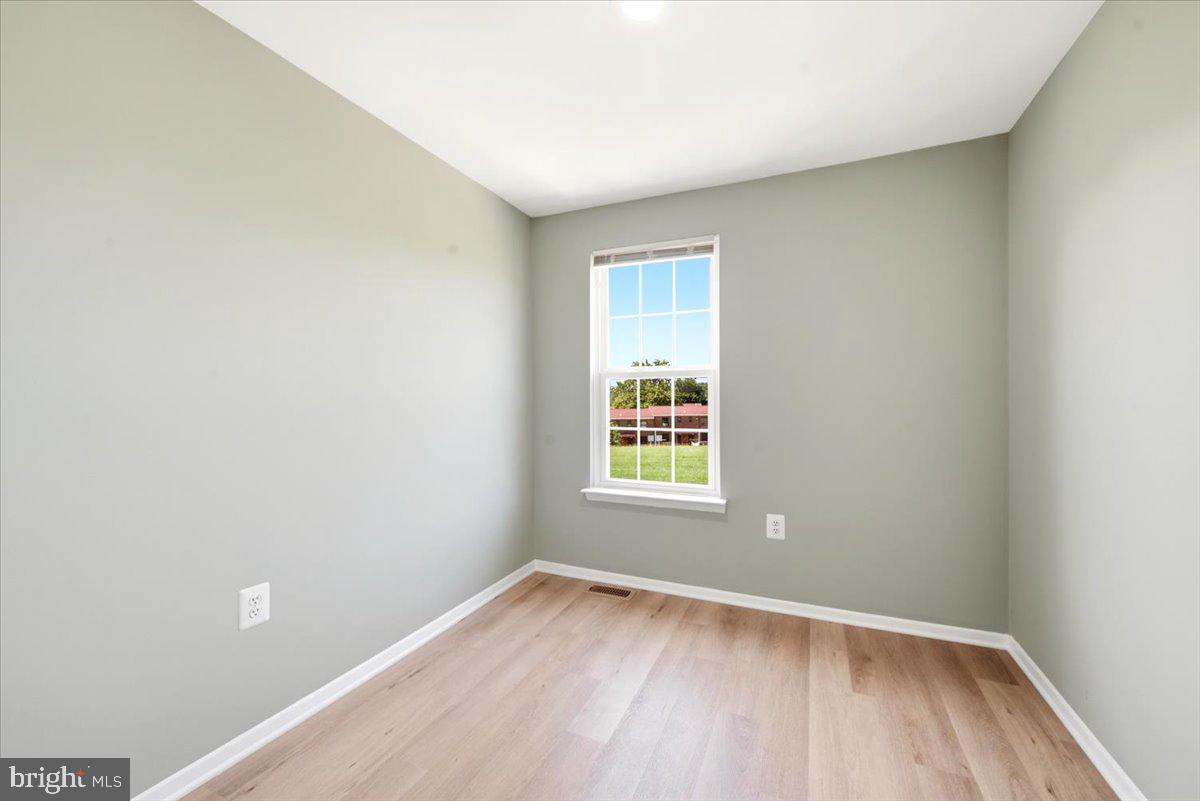 3426 Round Rd Property Photo 10