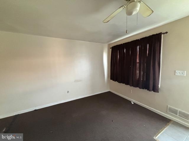 4926 Schaub Ave Property Photo 4