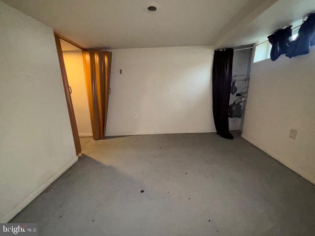 4926 Schaub Ave Property Photo 13