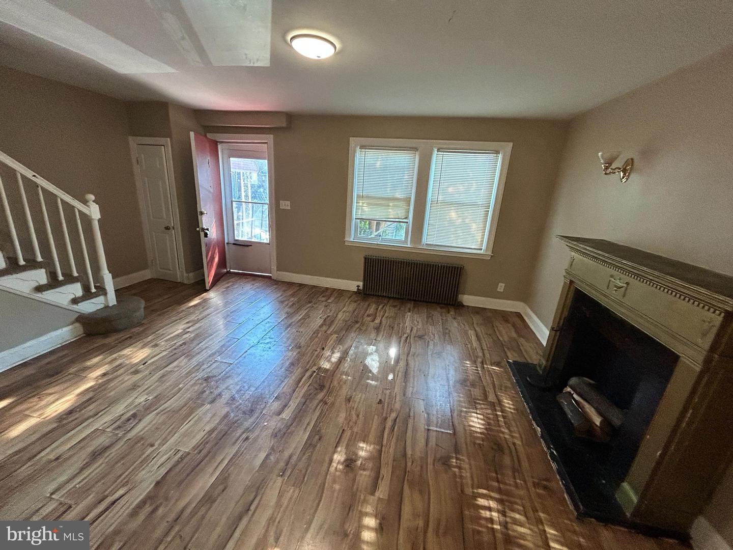 4 N Bernice Ave Property Photo 3