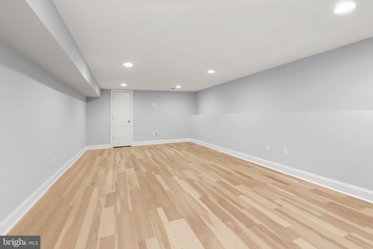 2639 Fait Ave Property Photo 33