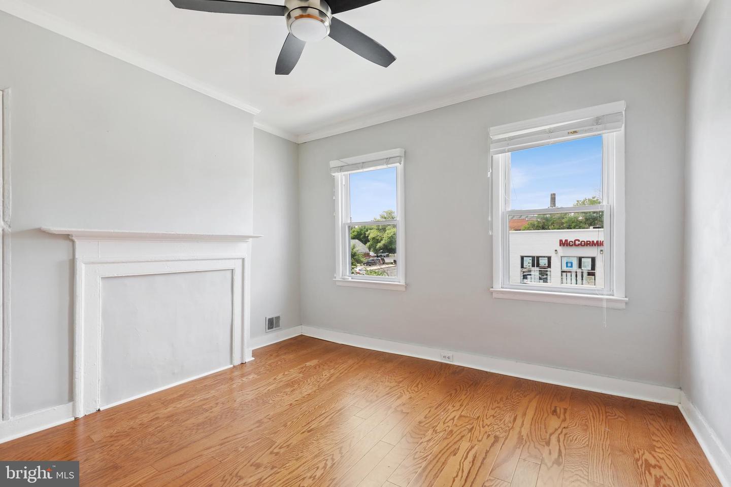 803 S Hanover St Property Photo 12