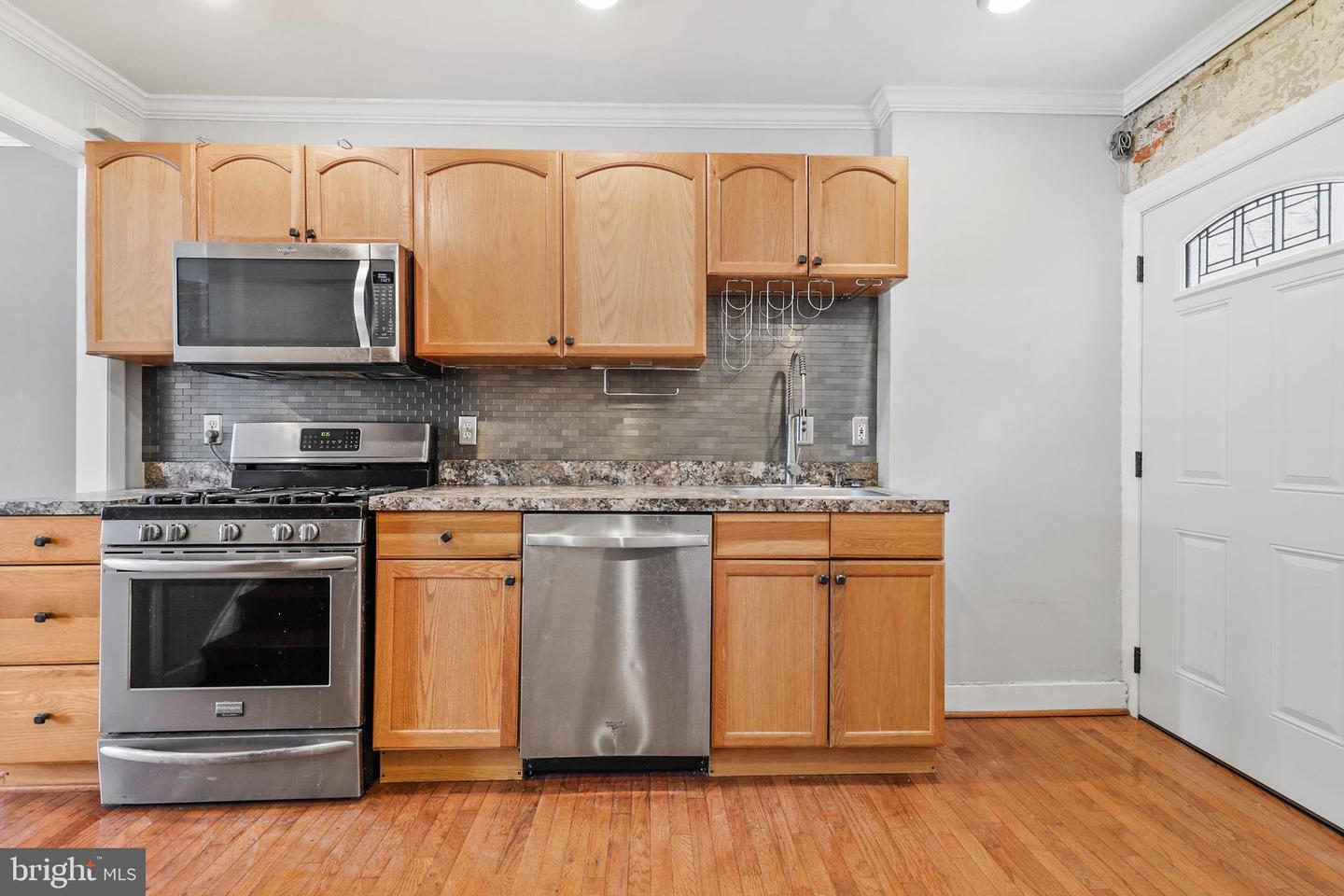 803 S Hanover St Property Photo 20