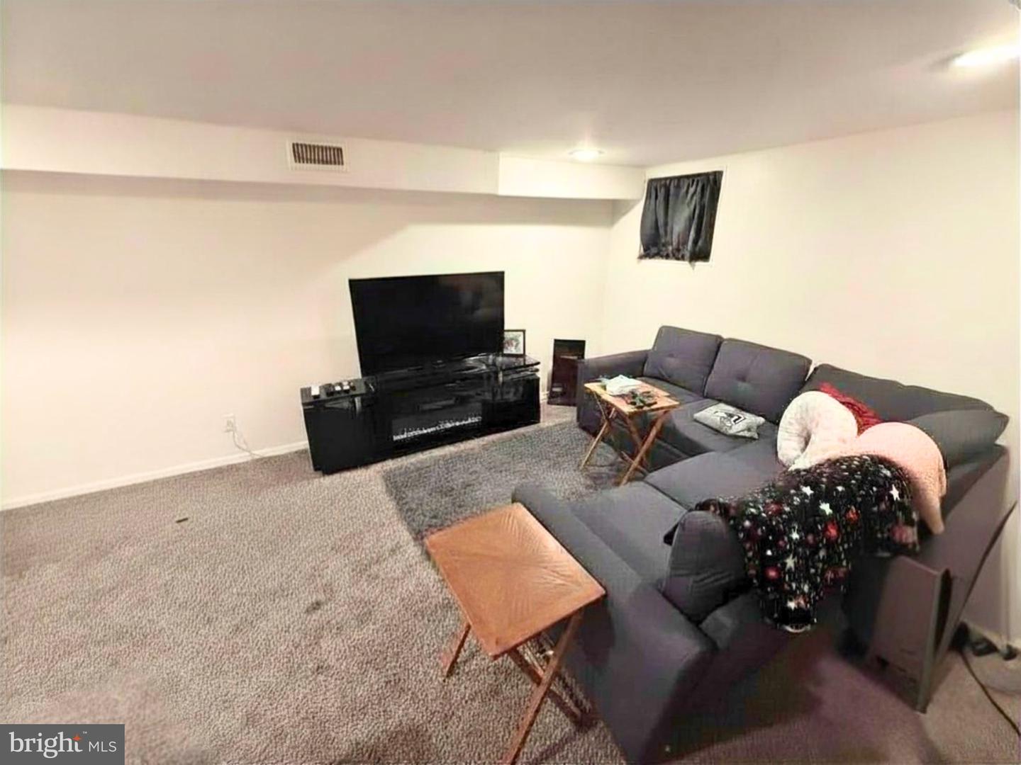 3803 Colborne Rd Property Photo 6