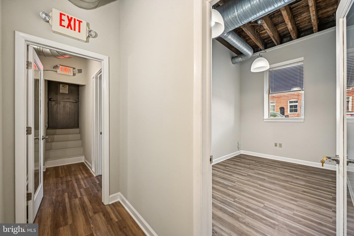 720 Montford Ave S #100 Property Photo 16