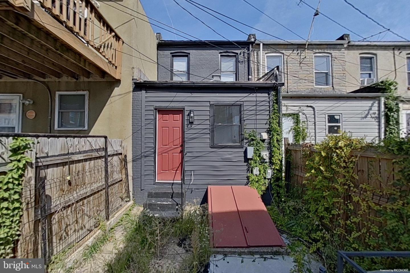 1129 W Ostend St Property Photo 24