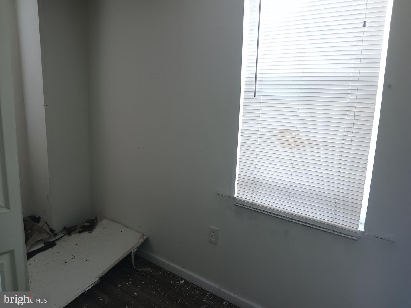 1701 N Durham St Property Photo 7