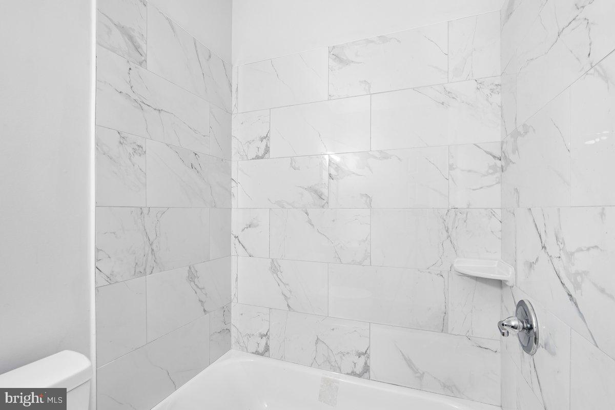 3708 Oakmont Ave Property Photo 16