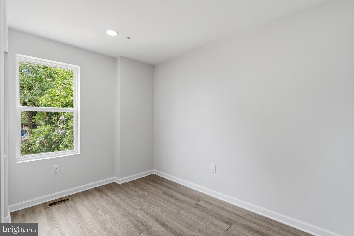 3708 Oakmont Ave Property Photo 18