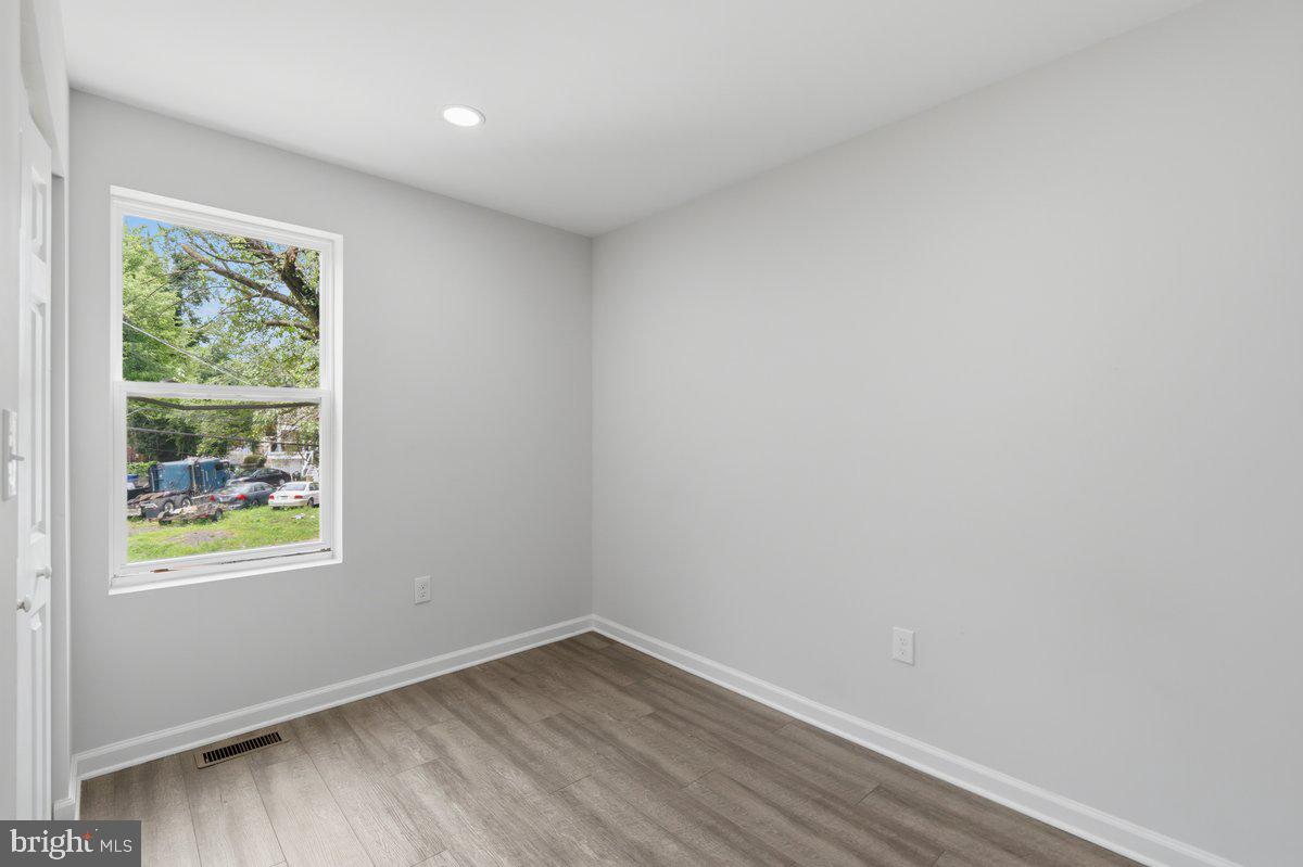 3708 Oakmont Ave Property Photo 21