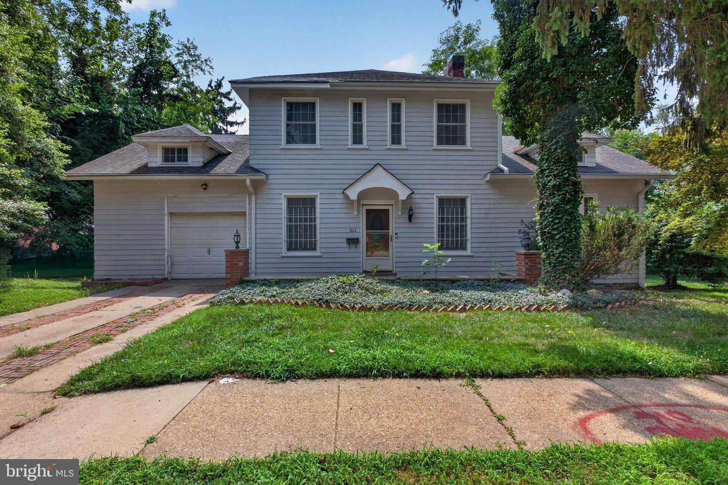 511 THORNFIELD RD Property Photo 1