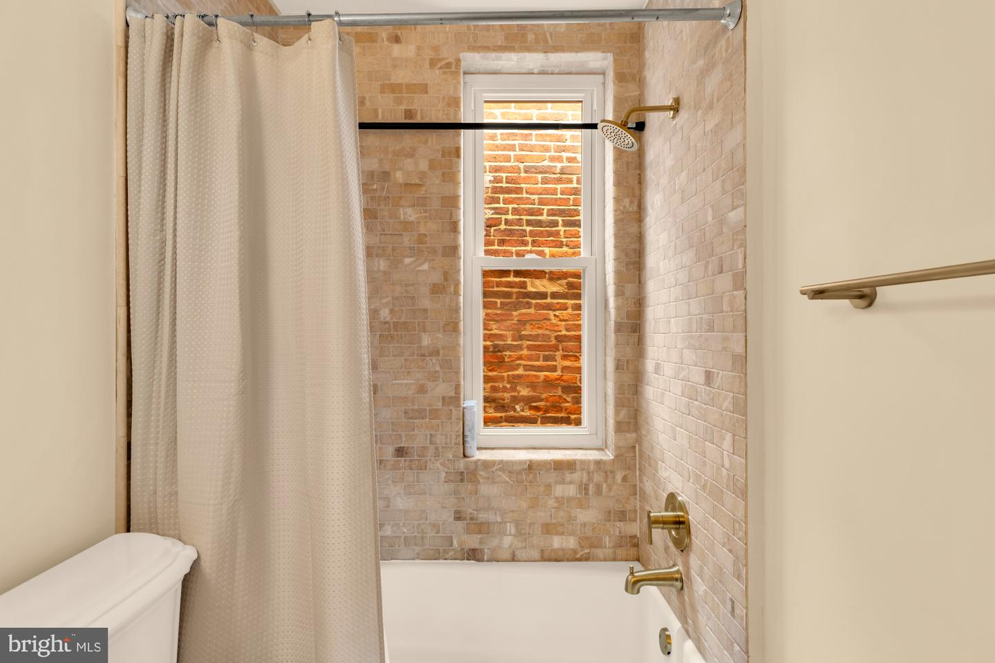 115 E Montgomery St Property Photo 26