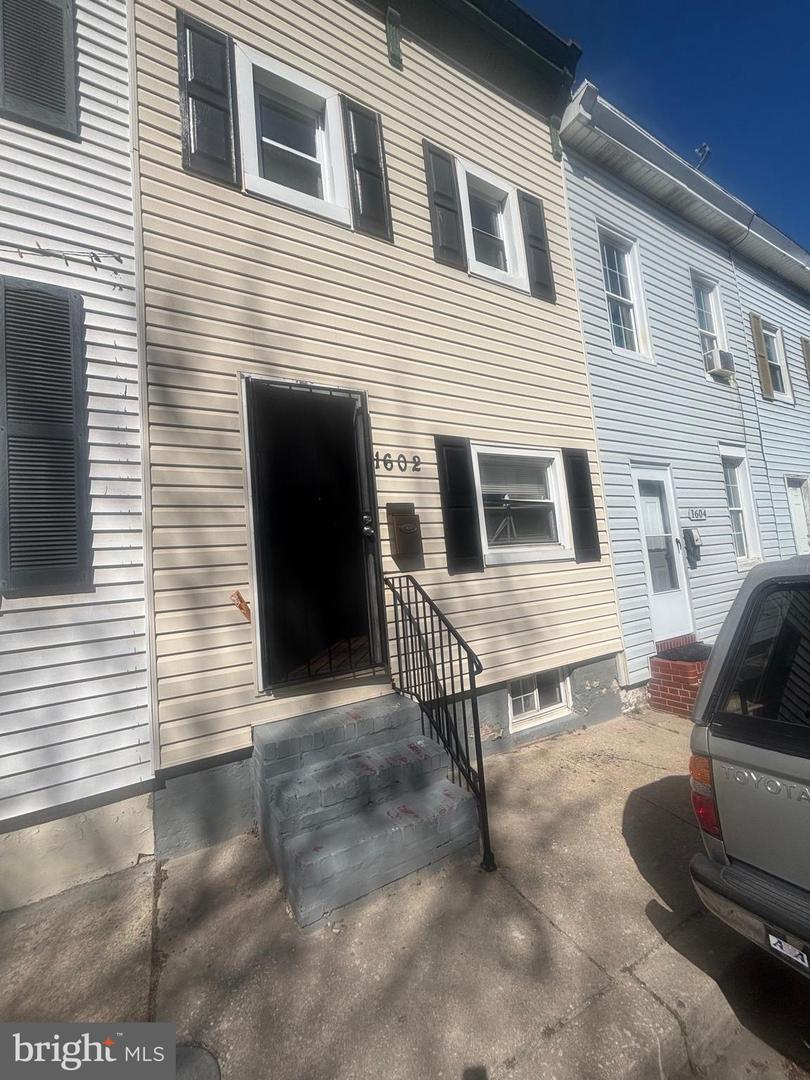 1602 CEREAL ST Property Photo 1