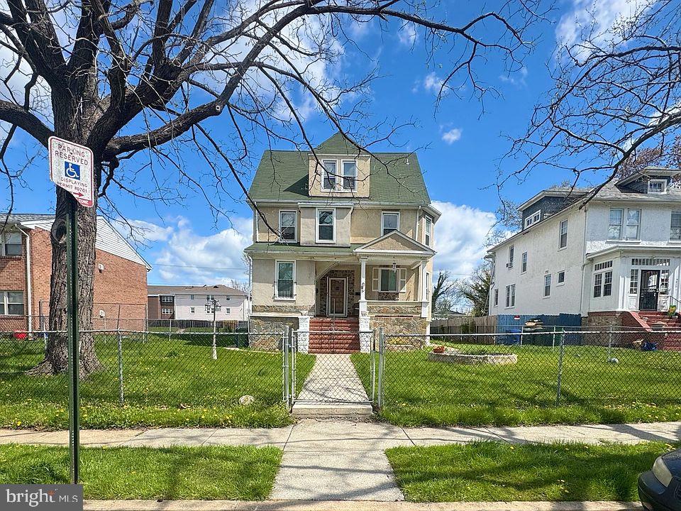 3914 Maine Ave #3 Property Photo 1