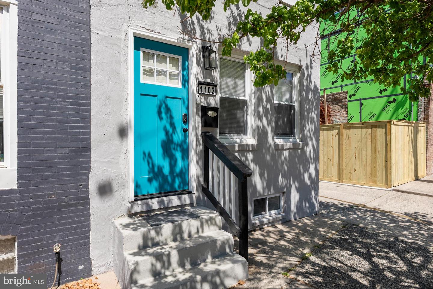 1102-b Carroll St #unit B Property Photo 4