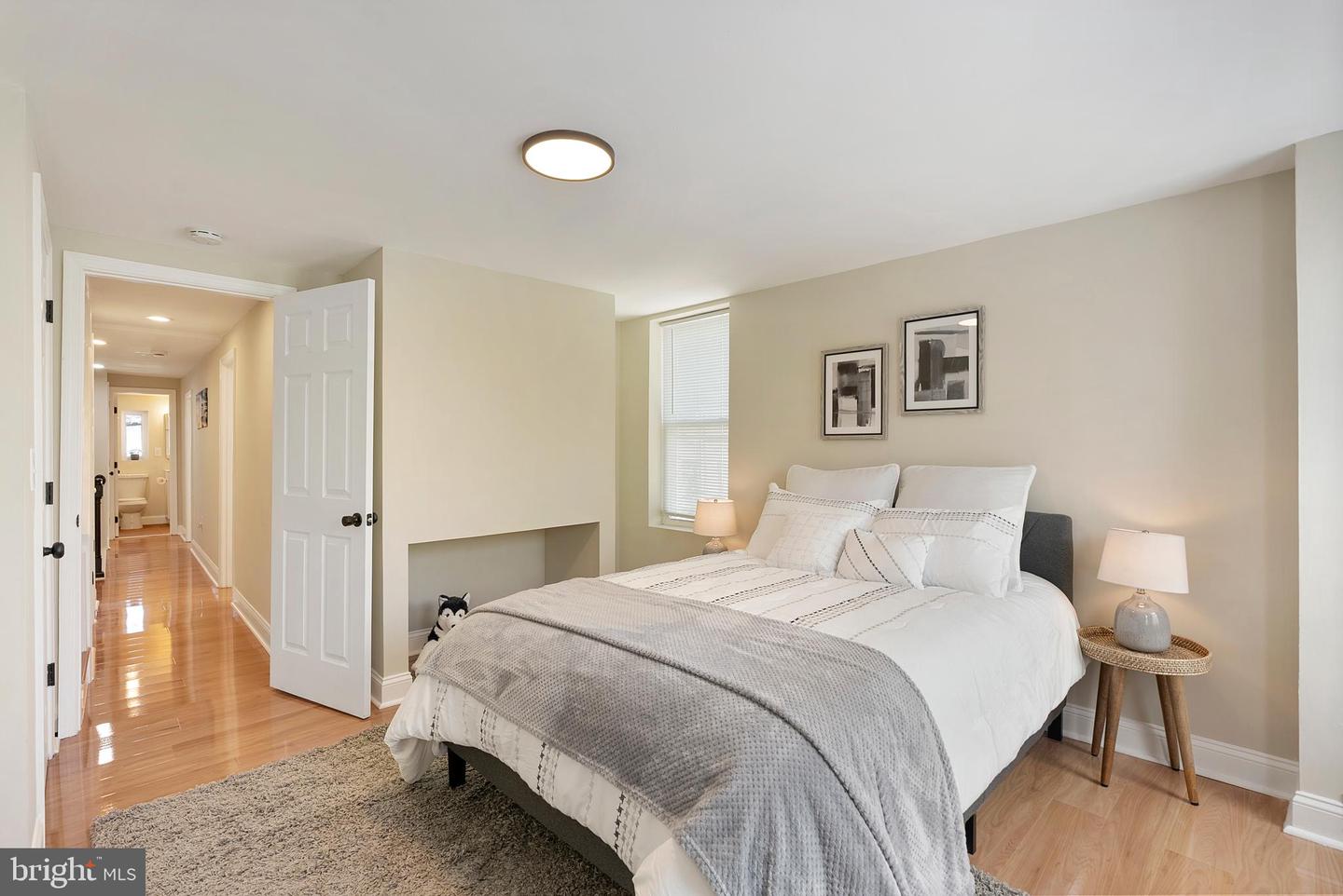 1102-b Carroll St #unit B Property Photo 18