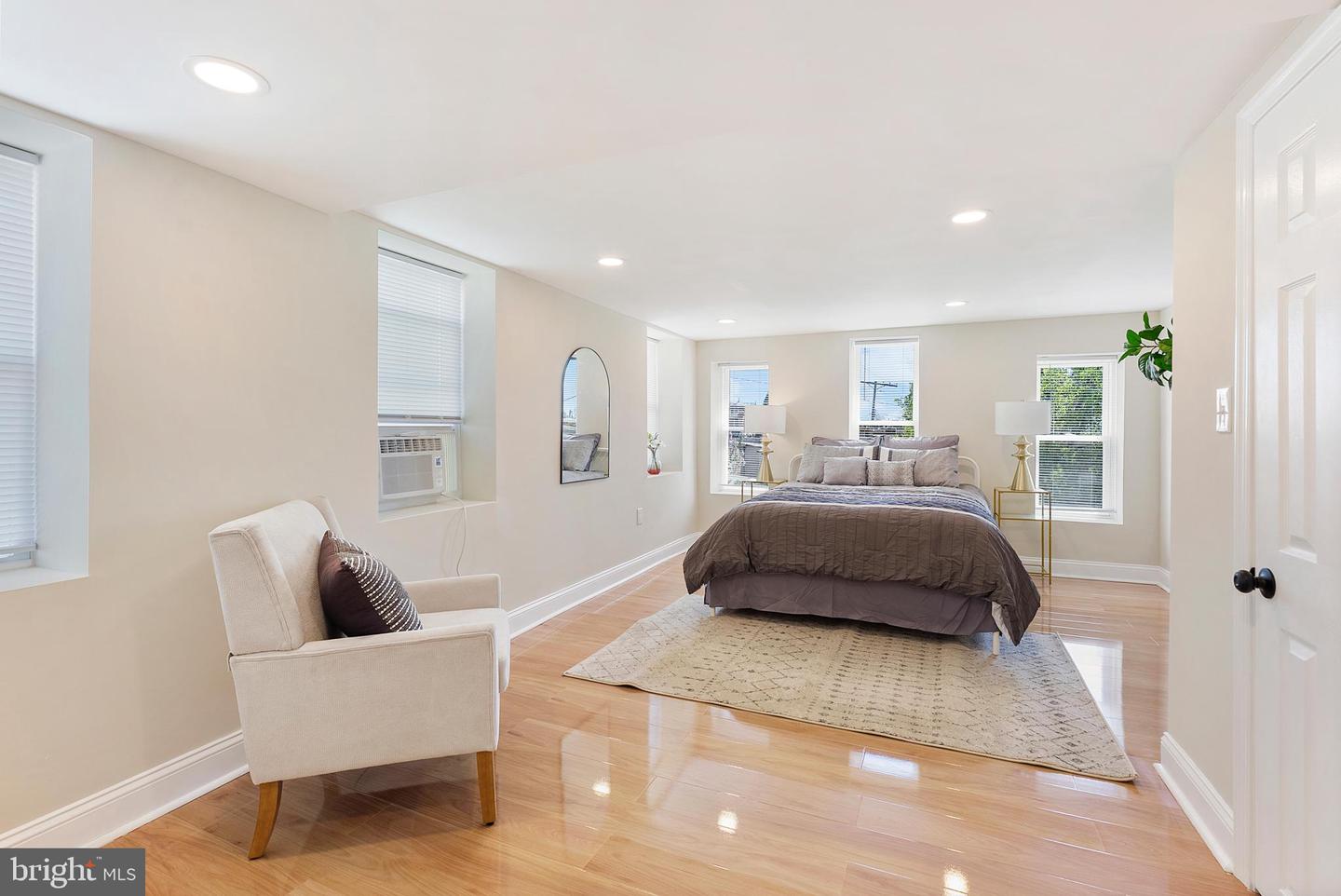 1102-b Carroll St #unit B Property Photo 30