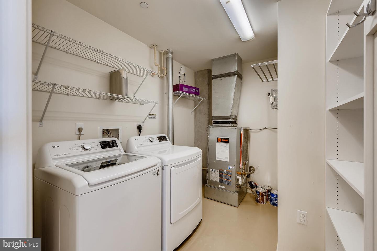 1200 Steuart St #725 Property Photo 18