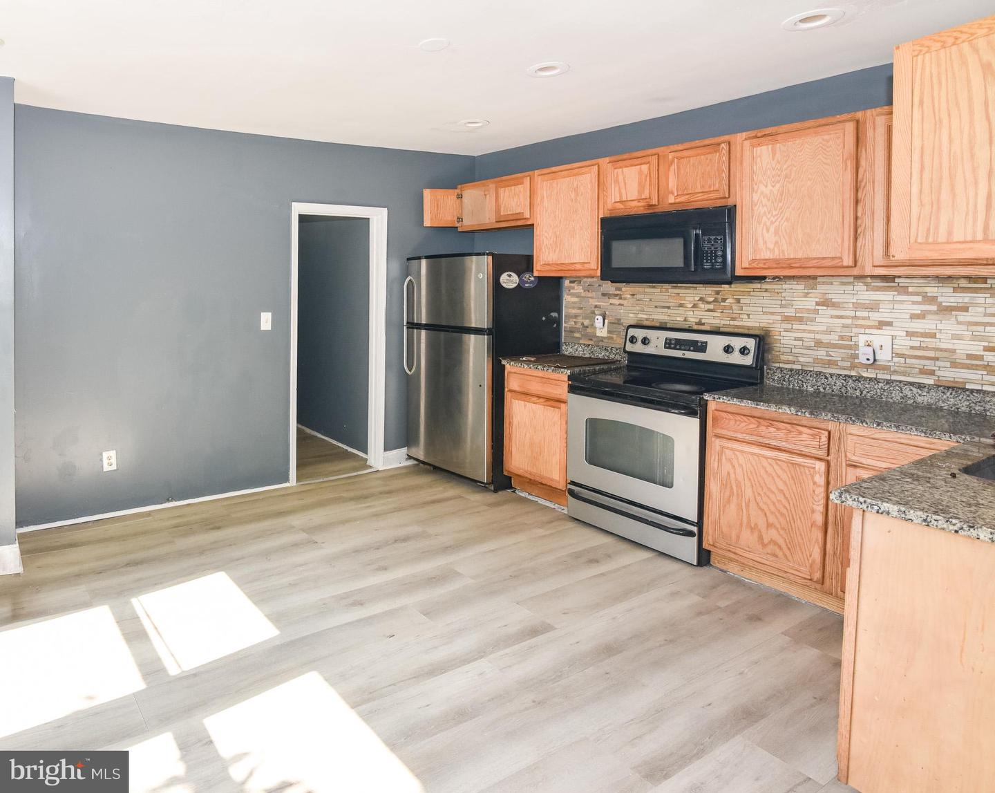 3718 Boarman Ave Property Photo 6