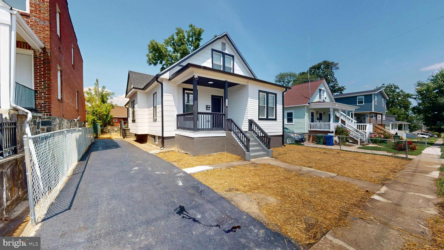 3024 Virginia Ave Property Photo 2