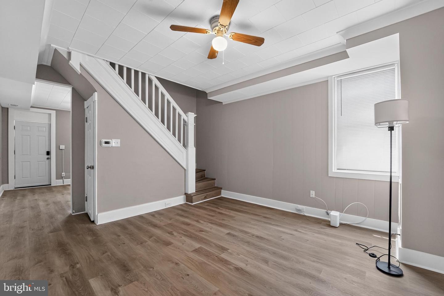 3814 3rd St Property Photo 6
