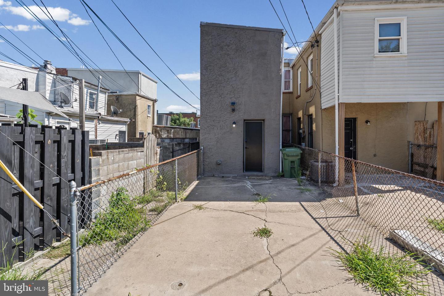 2236 Orleans St Property Photo 19